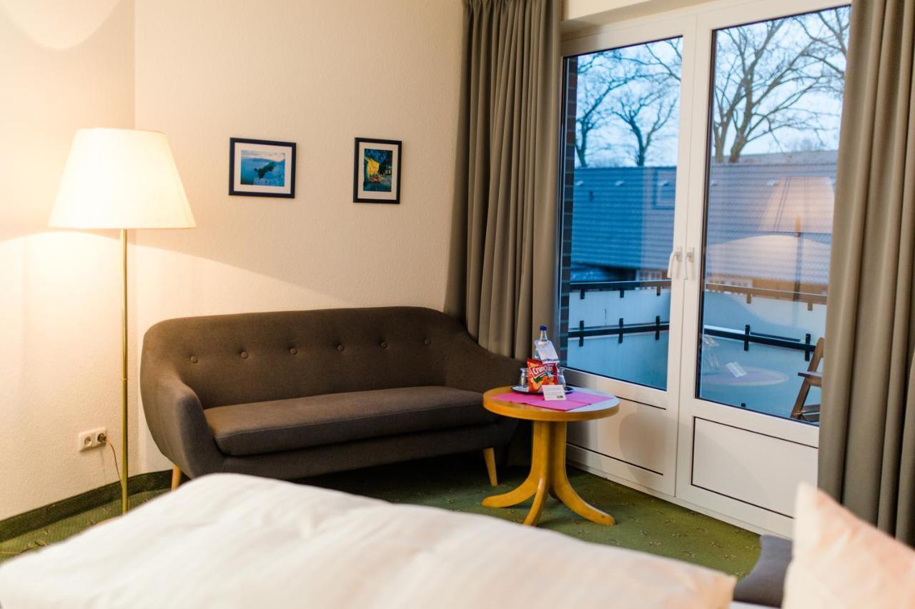 ביספינגן Akzent Hotel Zur Gruenen Eiche מראה חיצוני תמונה