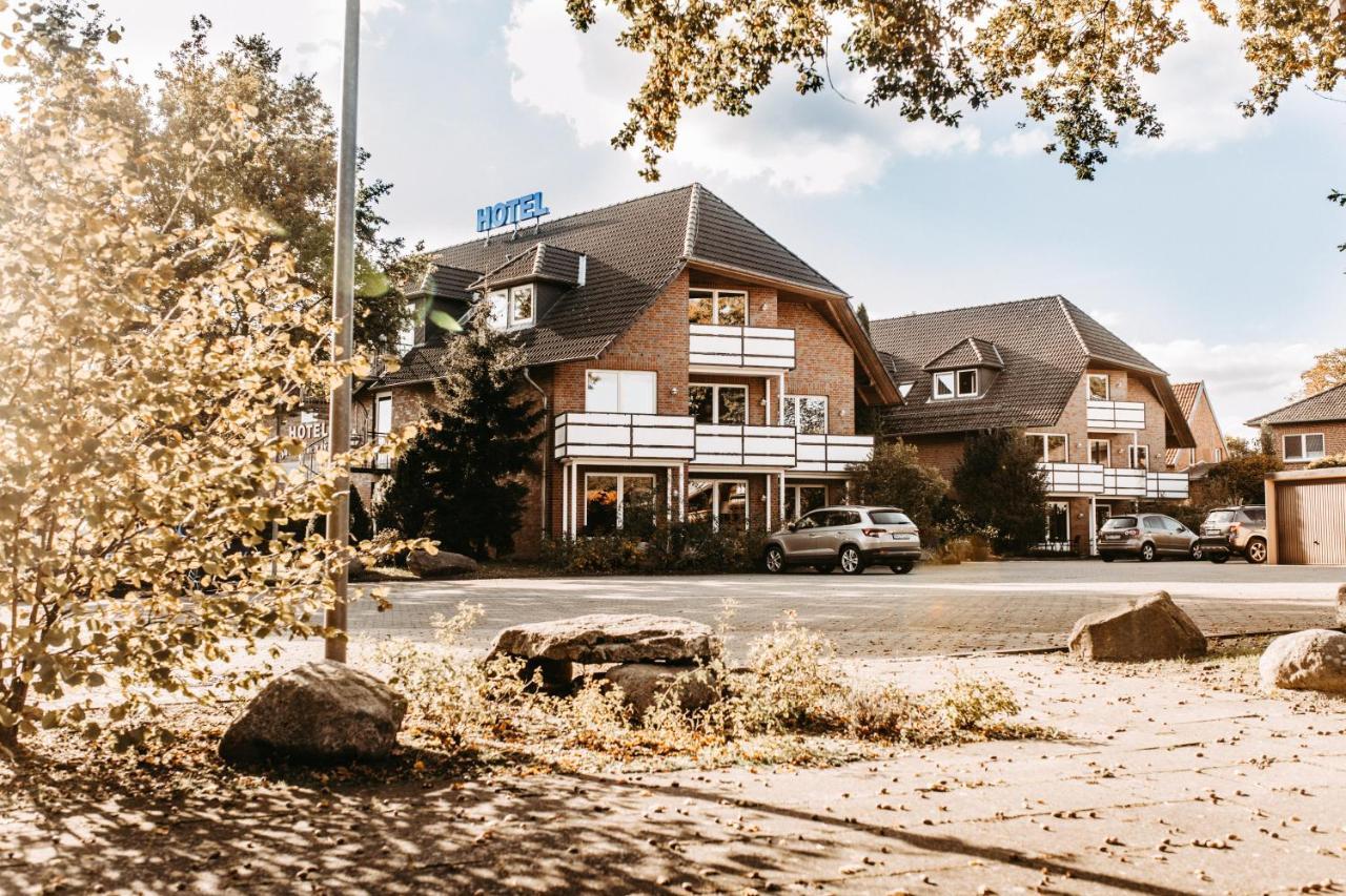 ביספינגן Akzent Hotel Zur Gruenen Eiche מראה חיצוני תמונה